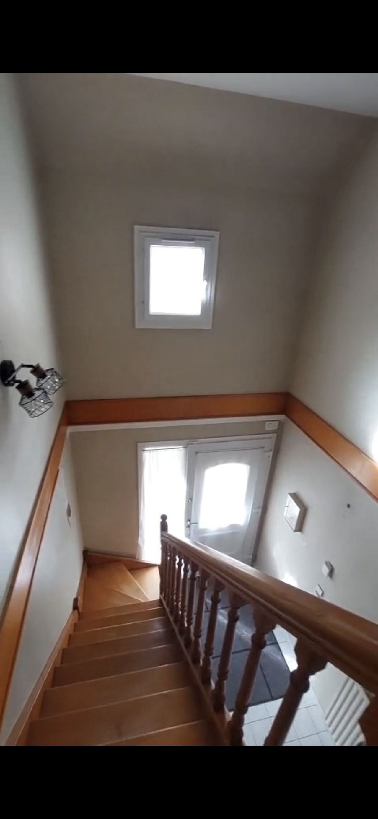 Rénovation intérieure : escalier, cage d’escalier, couloirs et sanitaires - Avant